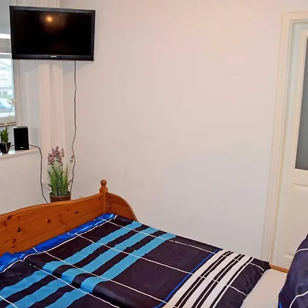 Im Ostseebad Goehr *