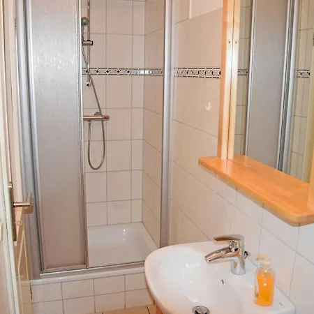Homestay Im Ostseebad Goehr